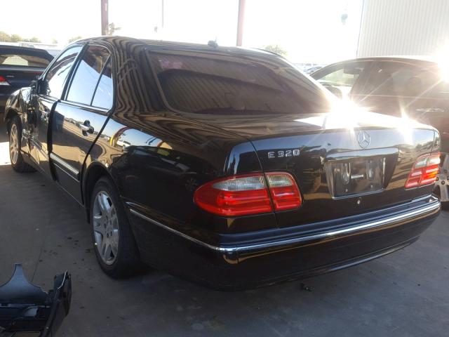 WDBJF65J71B245177 - 2001 MERCEDES-BENZ E 320 BLACK photo 3