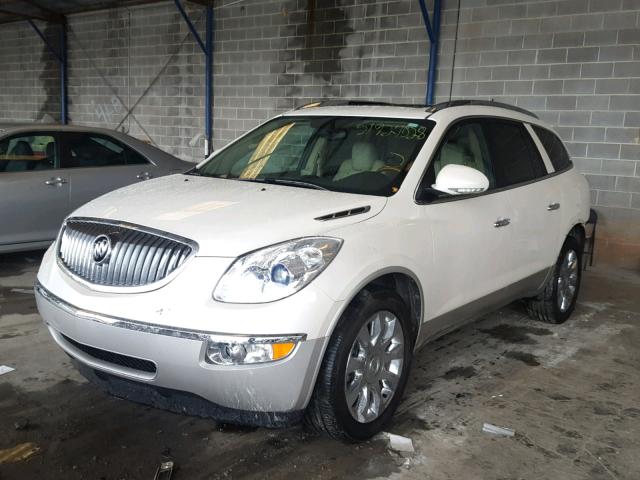 5GAKRDED6CJ279102 - 2012 BUICK ENCLAVE WHITE photo 2