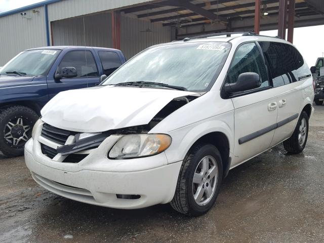 1D4GP45R95B375909 - 2005 DODGE CARAVAN SX WHITE photo 2