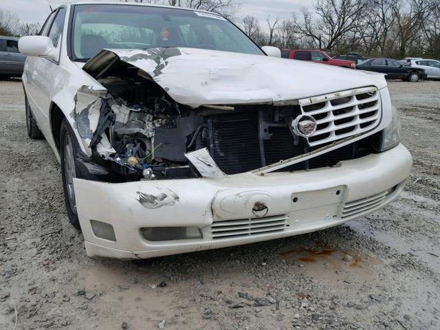 1G6KF57973U152916 - 2003 CADILLAC DEVILLE DT WHITE photo 9