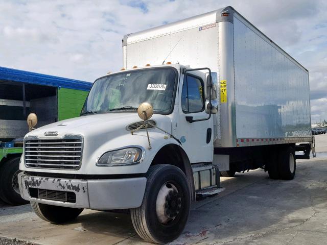 1FVACXDT9DHFF1899 - 2013 FREIGHTLINER M2 106 MED WHITE photo 2