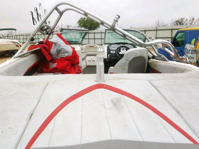 MBCNVFY8L304 - 2003 MAST MARINE LOT RED photo 5