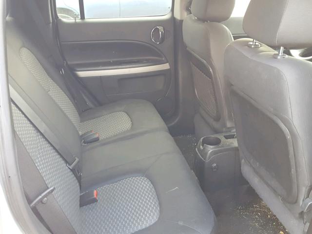 3GNBAAFW6BS521122 - 2011 CHEVROLET HHR LS Plata foto 6