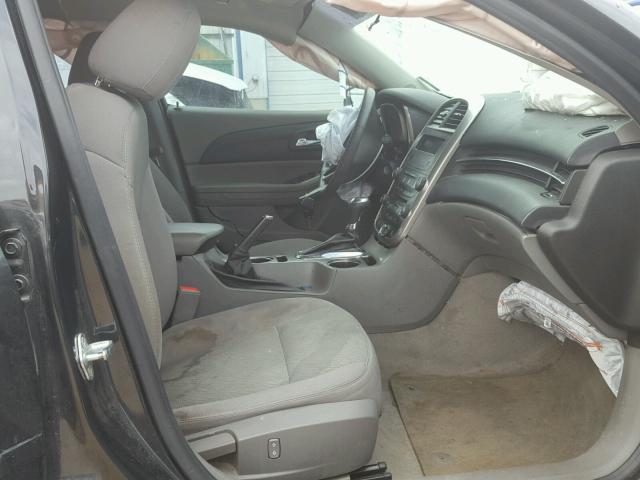 1G11B5SL6EF142174 - 2014 CHEVROLET MALIBU LS 黑色 照片 5