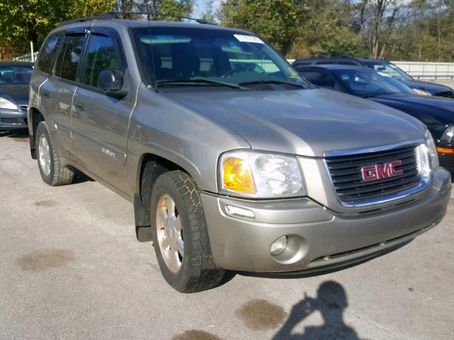 1GKDT13S632289717 - 2003 GMC ENVOY TAN photo 1