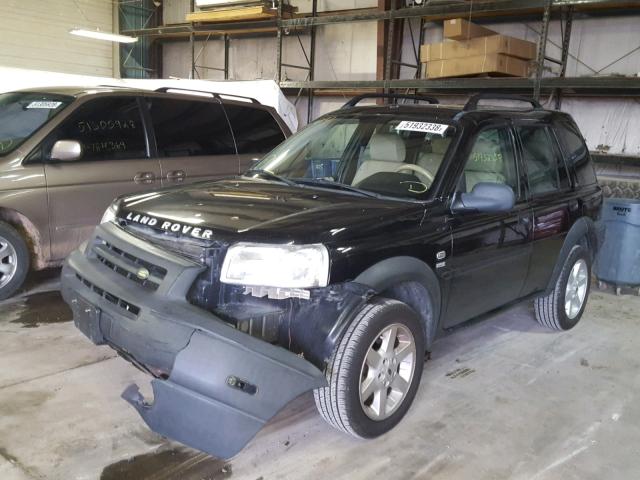 SALNE222X3A245302 - 2003 LAND ROVER FREELANDER BLACK photo 2