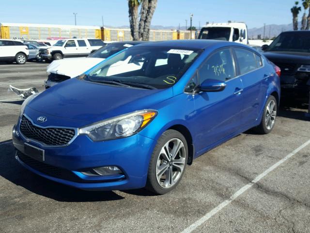 KNAFX4A87E5111928 - 2014 KIA FORTE EX BLUE photo 2