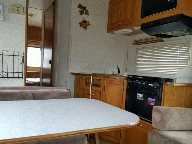 1FDKE30G7SHB28423 - 1995 JAYCO MOTORHOME WHITE photo 6