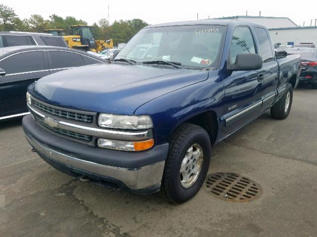 2GCEK19T621340814 - 2002 CHEVROLET SILVERADO BLUE photo 2