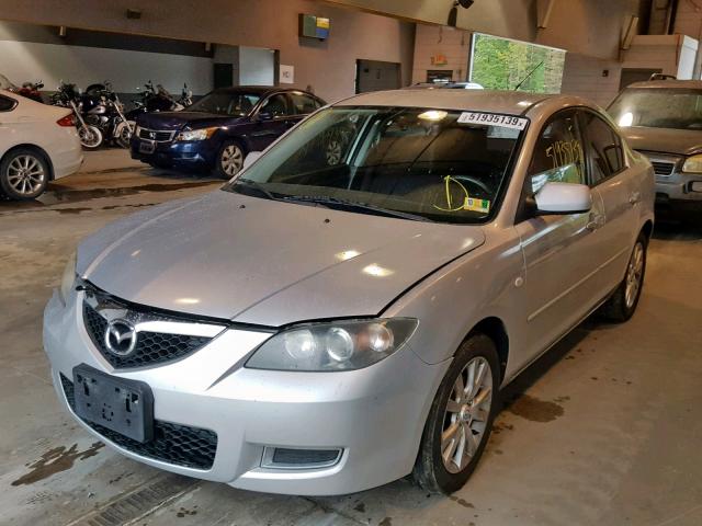 JM1BK12G181801058 - 2008 MAZDA 3 I SILVER photo 2