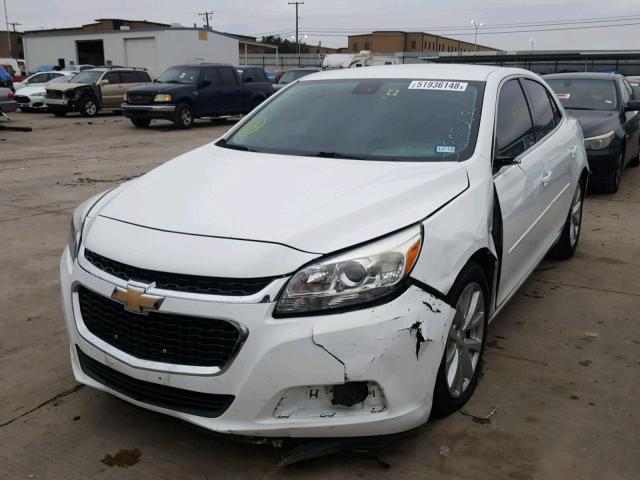 1G11E5SX0FF204132 - 2015 CHEVROLET MALIBU 2LT WHITE photo 2