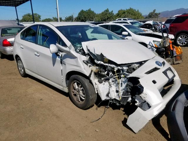 JTDKN3DUXB0260658 - 2011 TOYOTA PRIUS WHITE photo 1