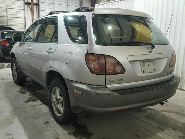 JT6GF10U6X0021992 - 1999 LEXUS RX 300 GRAY photo 3