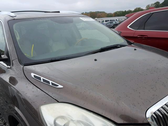 5GAER23748J106121 - 2008 BUICK ENCLAVE CX TAN photo 9