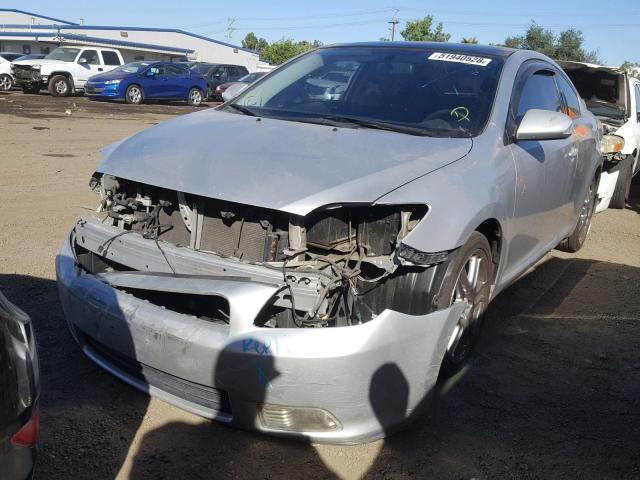 JTKDE167X80265591 - 2008 TOYOTA SCION TC 银色 照片 2