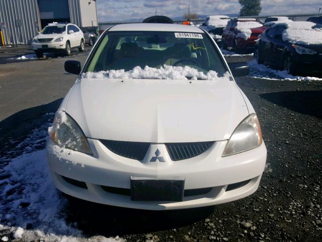 JA3AJ26E54U039874 - 2004 MITSUBISHI LANCER ES WHITE photo 9