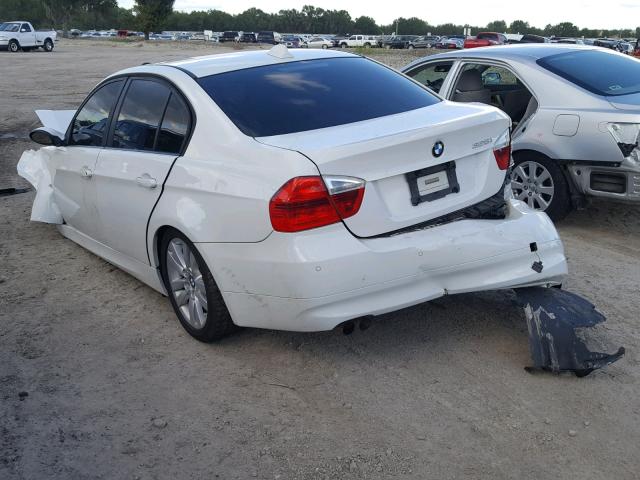 WBAVB17546NK37395 - 2006 BMW 325 I AUTO WHITE photo 3