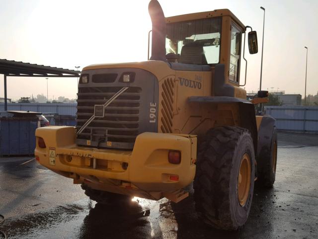 L90EV67467 - 2006 VOLVO L90E YELLOW photo 4