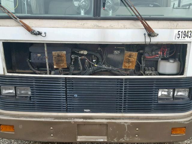 1RF120619P2010211 - 1993 ROADMASTER RAIL DYANASTER WHITE photo 7