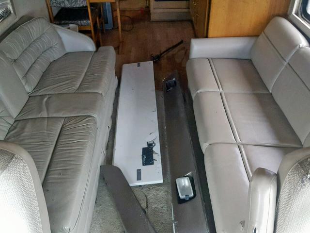 1RF120619P2010211 - 1993 ROADMASTER RAIL DYANASTER WHITE photo 9