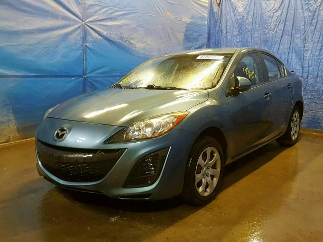 JM1BL1UF2B1381836 - 2011 MAZDA 3 I BLUE photo 2