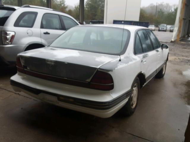 1G3HN53L7PH307362 - 1993 OLDSMOBILE 88 ROYALE WHITE photo 4