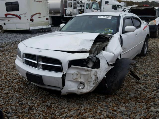 2B3CA9CV9AH268341 - 2010 DODGE CHARGER RA WHITE photo 2