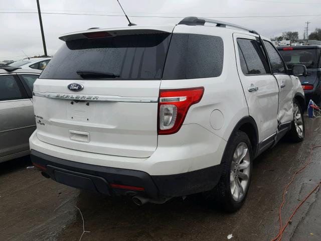 1FMHK7F84BGA17344 - 2011 FORD EXPLORER L WHITE photo 4