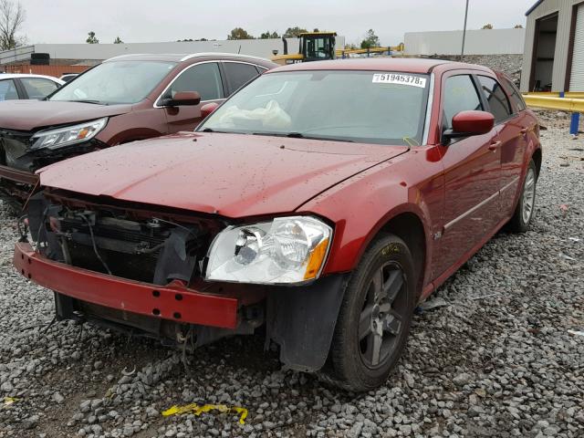 2D4FV47V26H391504 - 2006 DODGE MAGNUM SXT RED photo 2