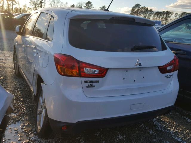 4A4AP4AU4DE013182 - 2013 MITSUBISHI OUTLANDER WHITE photo 3