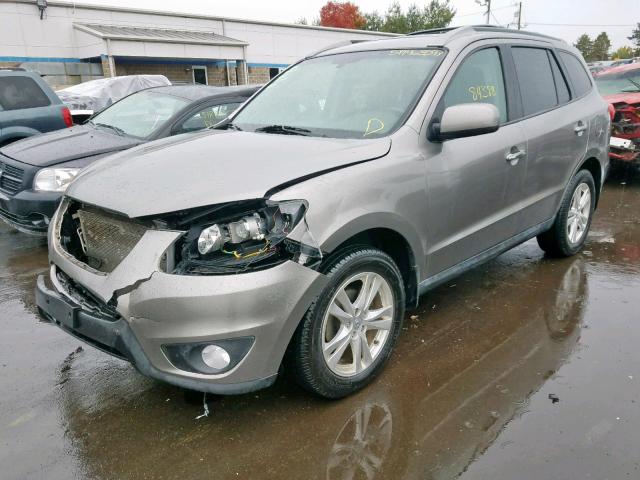 5XYZKDAG6CG154215 - 2012 HYUNDAI SANTA FE L SILVER photo 2