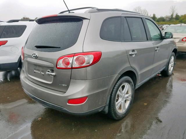 5XYZKDAG6CG154215 - 2012 HYUNDAI SANTA FE L SILVER photo 4