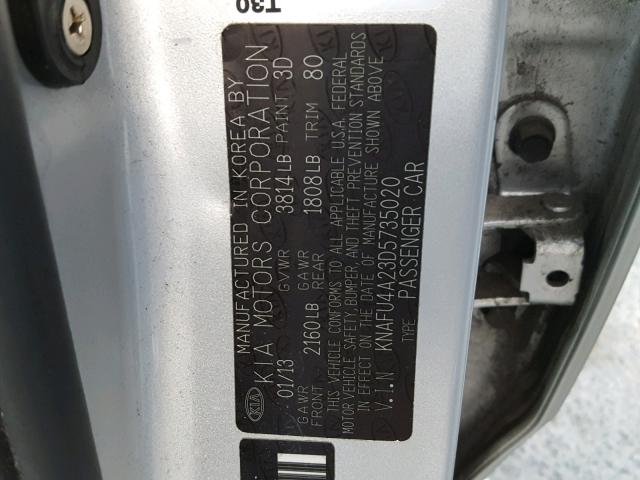 KNAFU4A23D5735020 - 2013 KIA FORTE EX SILVER photo 10