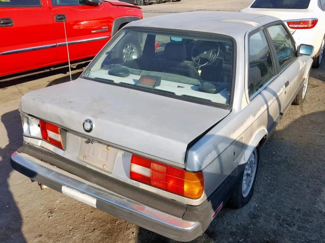 WBAAB6402J3120035 - 1988 BMW 325 AUTOMA WHITE photo 4