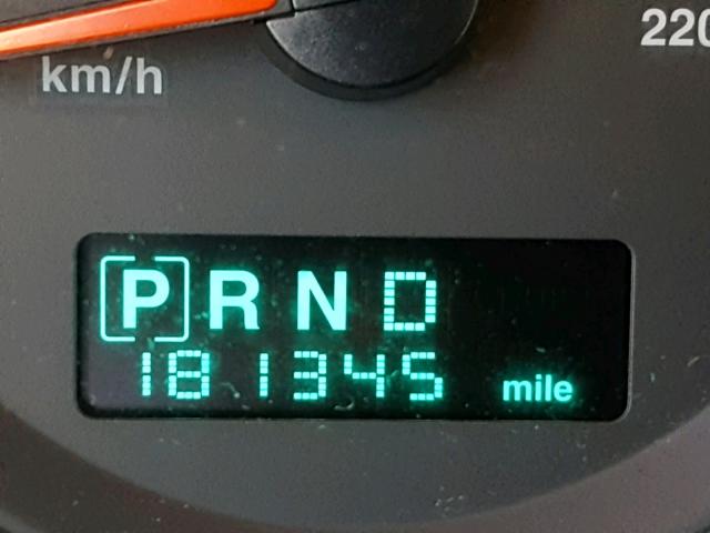 1J8HG48K67C578715 - 2007 JEEP COMMANDER WHITE photo 8