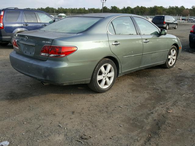 JTHBA30G955135426 - 2005 LEXUS ES 330 GREEN photo 4