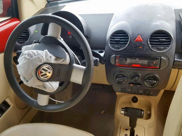 3VWRF31Y56M331865 - 2006 VOLKSWAGEN NEW BEETLE 红色 照片 9