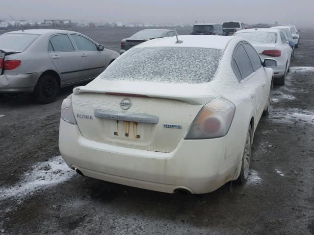 1N4CL2AP0BC108301 - 2011 NISSAN ALTIMA HYB WHITE photo 4