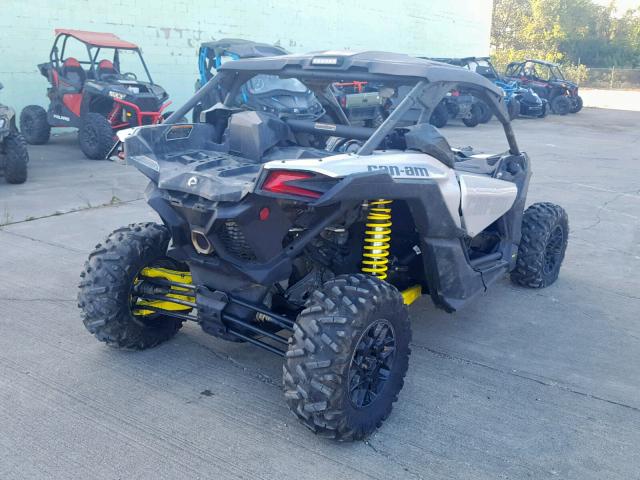 3JBVGAY49KK002861 - 2019 CAN-AM MAVERICK X GRAY photo 4