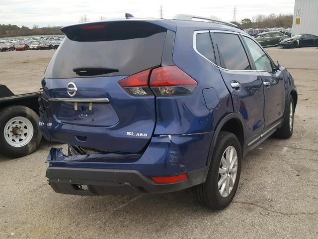 5N1AT2MV6JC802013 - 2018 NISSAN ROGUE SV BLUE photo 4