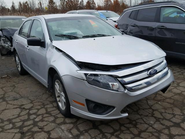 3FAHP0GA2BR318241 - 2011 FORD FUSION S SILVER photo 1