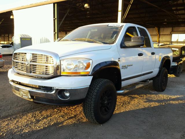 1D7KS28C56J237413 - 2006 DODGE RAM 2500 S WHITE photo 2