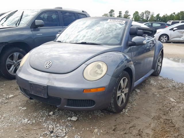 3VWRF31Y16M300368 - 2006 VOLKSWAGEN NEW BEETLE 灰色 照片 2