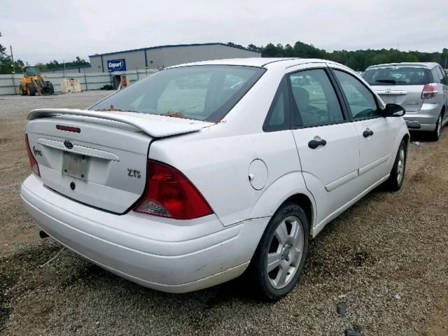 1FAFP38383W140102 - 2003 FORD FOCUS ZTS WHITE photo 4