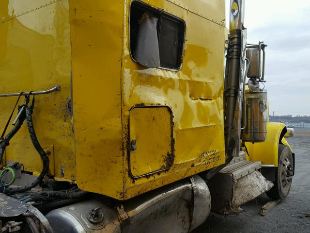 1XPXD49X1FD268792 - 2015 PETERBILT 389 YELLOW photo 9