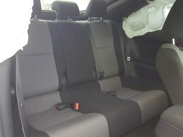 JTKJF5C78E3069865 - 2014 TOYOTA SCION TC 银色 照片 6