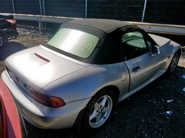 4USCH7323VLB84994 - 1997 BMW Z3 1.9 SILVER photo 4