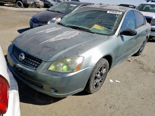 1N4AL11D65C282238 - 2005 NISSAN ALTIMA S GREEN photo 2