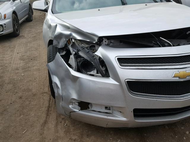 1G1ZC5EB3AF148320 - 2010 CHEVROLET MALIBU 1LT SILVER photo 9