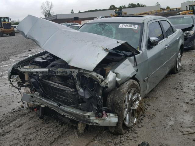 2C3KA63H56H340151 - 2006 CHRYSLER 300C SILVER photo 2